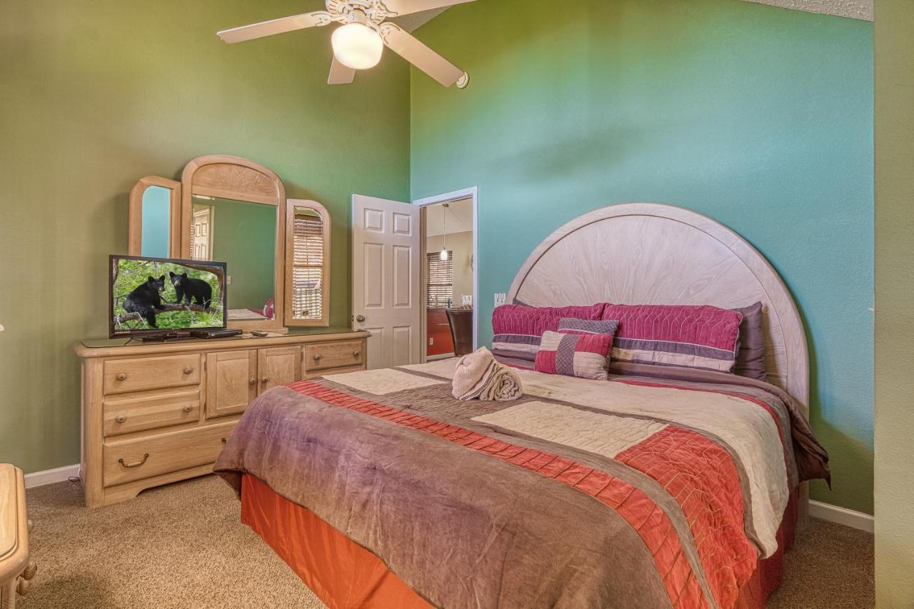 Daya, Hot Tub, Pool Table, 1089 Of Free Attraction Tickets For Each Paid Day, Dollywood And More! Gatlinburg Exterior foto