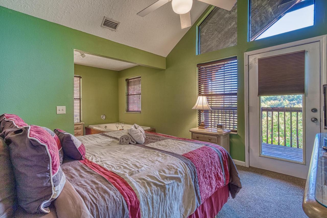 Daya, Hot Tub, Pool Table, 1089 Of Free Attraction Tickets For Each Paid Day, Dollywood And More! Gatlinburg Exterior foto