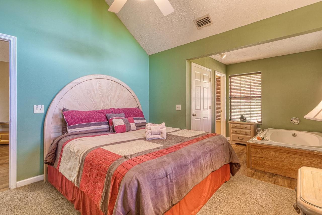 Daya, Hot Tub, Pool Table, 1089 Of Free Attraction Tickets For Each Paid Day, Dollywood And More! Gatlinburg Exterior foto